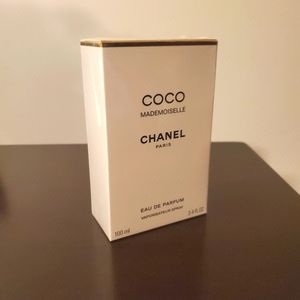 Chanel Coco Mademoiselle perfume